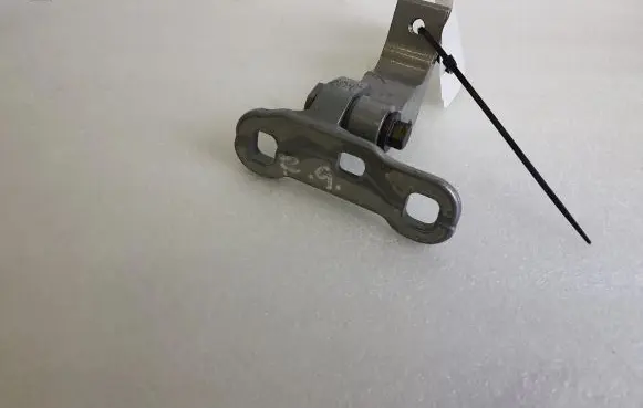 Volvo XC40 Rear door upper hinge 31457100