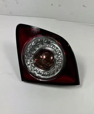 Volkswagen Golf Plus Tailgate rear/tail lights