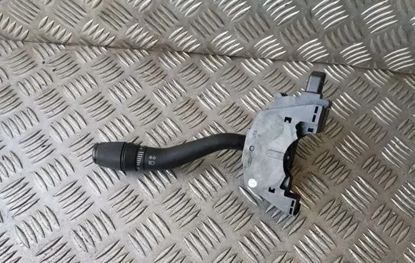 Ford Explorer Indicator stalk YL5T13K359AAW