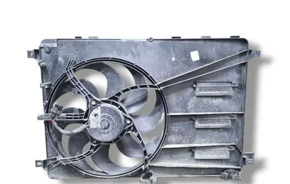 Volvo V40 Cross country Electric radiator cooling fan 31368431