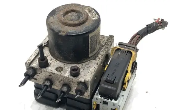 Peugeot 207 ABS Pump 9663945580