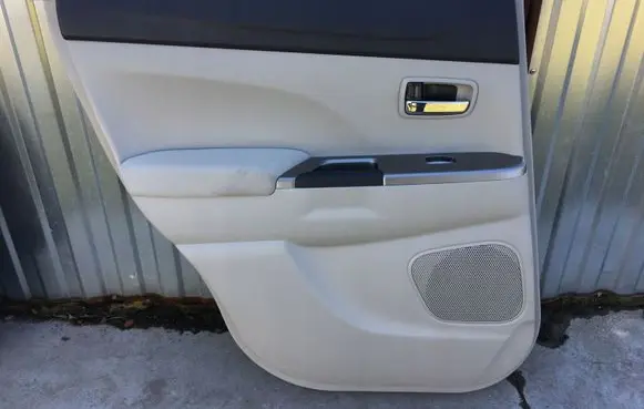 Citroen C4 Aircross Rear door card panel trim