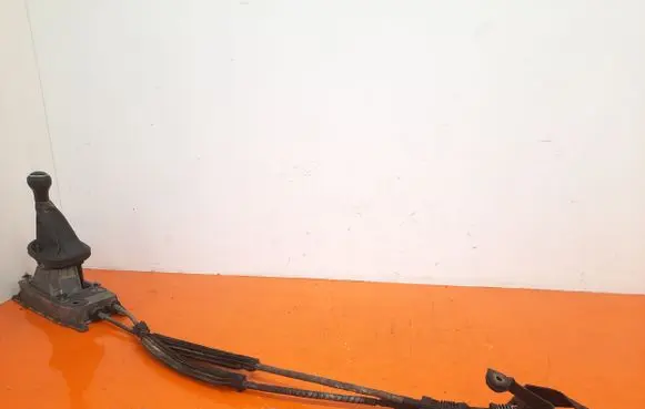 Volkswagen Touran I Gear shift rod 1T0711049M