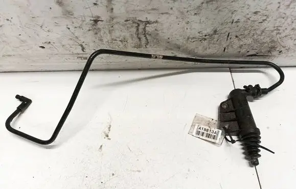 Suzuki Swift I Clutch master cylinder 