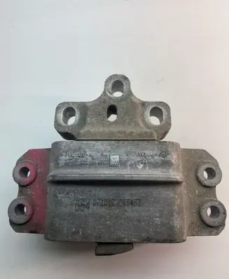 Skoda Superb B6 (3T) Engine mount bracket 3C0199555 3C0199555R