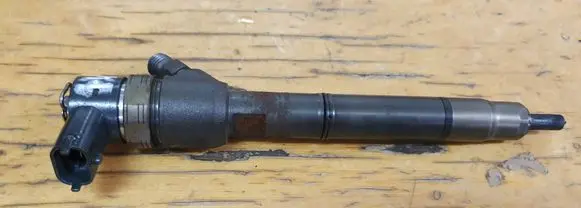 Hyundai i40 Fuel injector 0445110297 9910316041416