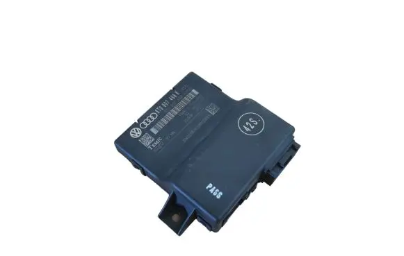 Audi A5 8T 8F Gateway control module 8T0907468K 403213