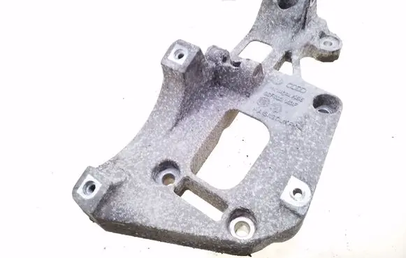 Audi A3 S3 A3 Sportback 8P Generator/alternator bracket 06F903143F