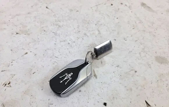 Maserati Ghibli Ignition key/card 