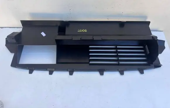 Citroen Berlingo Intercooler air guide/duct channel 9821840980