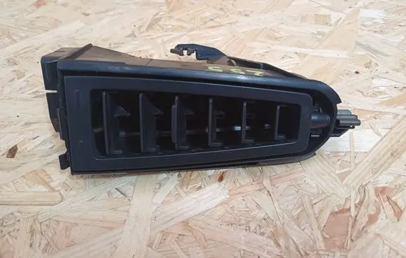 Citroen C4 I Picasso Air vent grill in roof 9657691477D