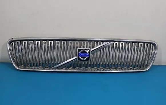 Volvo V50 Front bumper upper radiator grill 08678556 IMPRK1530915