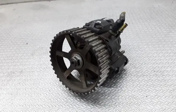 Renault Laguna II Fuel injection high pressure pump 0445010018