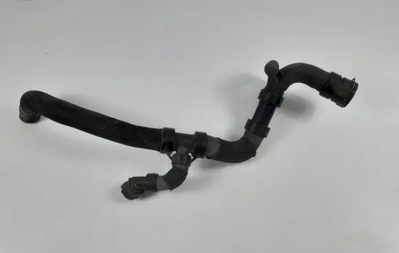 Volvo XC60 Engine coolant pipe/hose 31355201