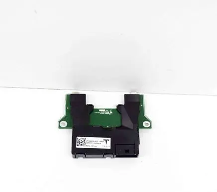 Tesla Model Y USB socket connector 154612900D