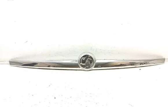 Opel Insignia A Tailgate trunk handle 22803608 22803611