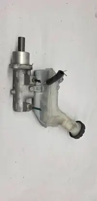 Renault Modus Master brake cylinder 2794wjt8