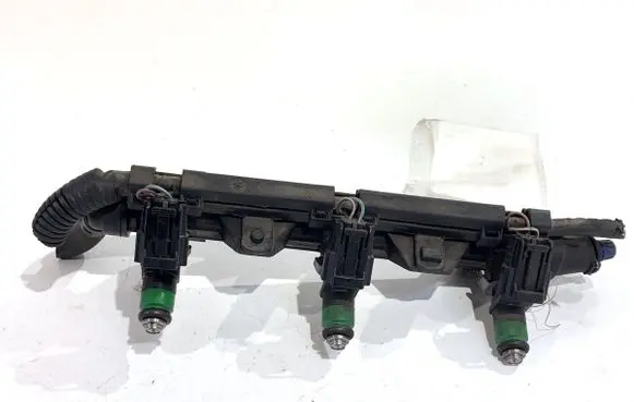 Fuel main line pipe