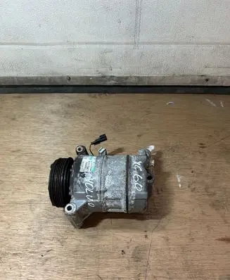 Volvo XC60 Air conditioning (A/C) compressor (pump)