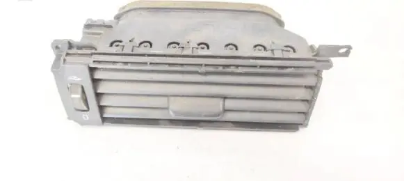 Volvo V70 Dash center air vent grill