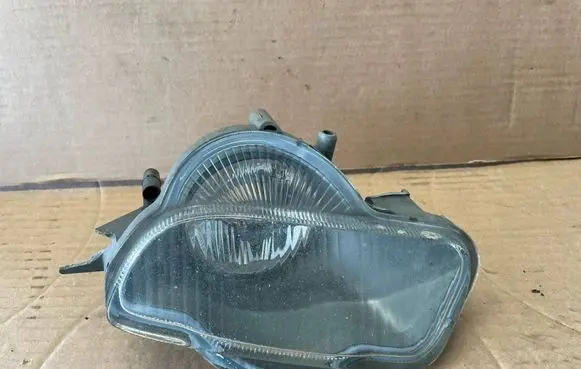 Volvo V70 Front fog light 8620228