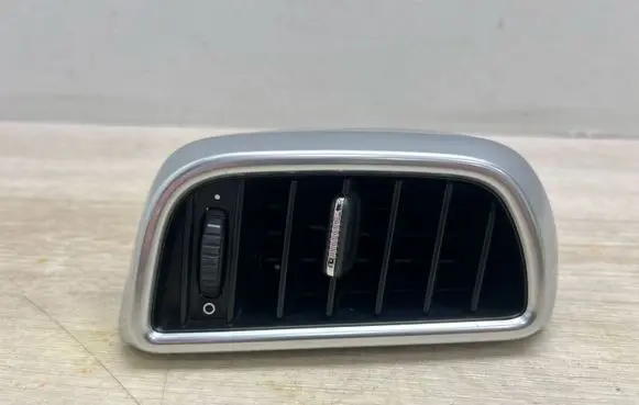 Porsche Cayenne (92A) Rear air vent grill 7P5819203B 958819203 95881920300
