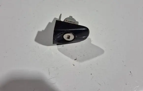 Front door lock