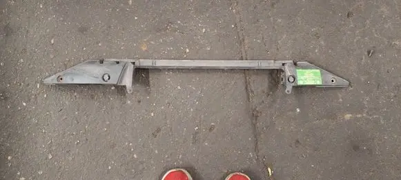 BMW X5 E53 Top upper radiator support slam panel 1439117