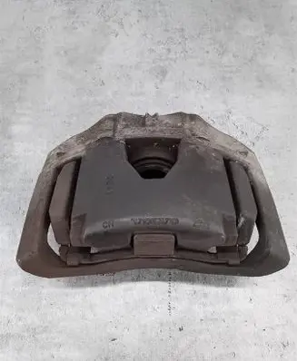 Volvo XC90 Front brake caliper