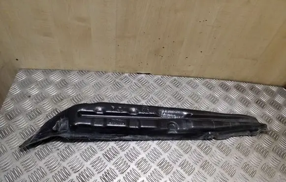 Tesla Model S Fender foam support/seal 105042000A