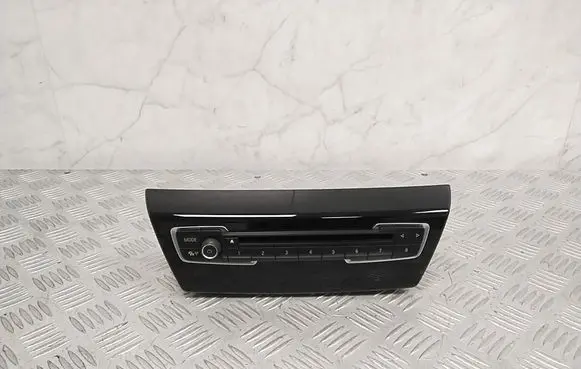 BMW 2 F45 Head unit multimedia control 9371455
