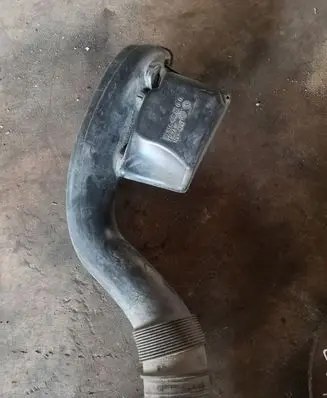 Citroen C5 Air intake duct part 9681448880