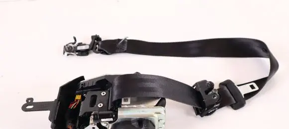 Volvo XC90 Front seatbelt 31675238