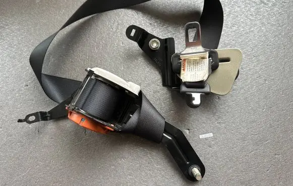Nissan Patrol Y61 Roof seat belt 88854VD300