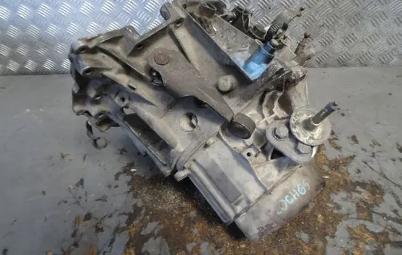 Peugeot 306 Manual 5 speed gearbox 20CH65