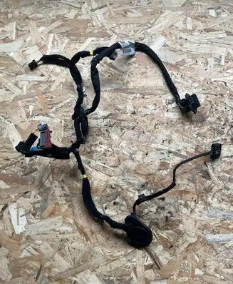 Volvo V40 Rear door wiring loom 31313719 001064100