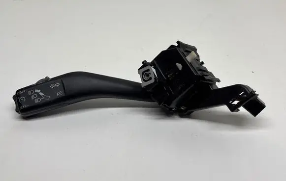 Volkswagen Golf V Indicator stalk 1K0953513G
