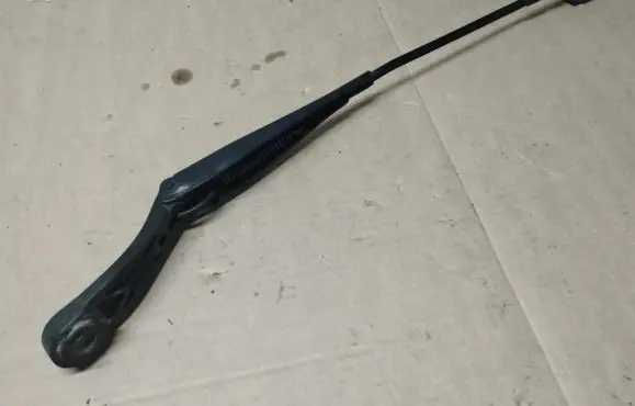Peugeot 308 Front wiper blade arm 97036203