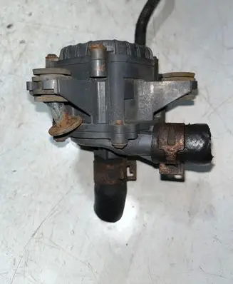 Toyota Prius (XW30) Electric auxiliary coolant/water pump 0904048020