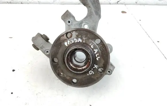 Volkswagen Passat Alltrack Rear wheel hub spindle/knuckle 3Q0505435M