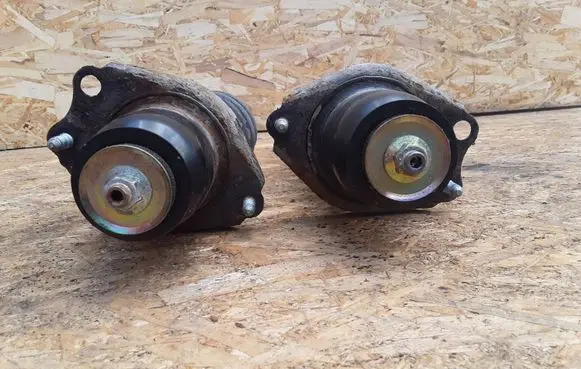 Toyota Corolla E120 E130 Rear shock absorber with coil spring 