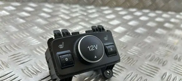 Ford C-MAX II Seat heating switch CJ5T19K314BA
