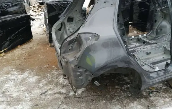 Suzuki Swift III Rear quarter panel 