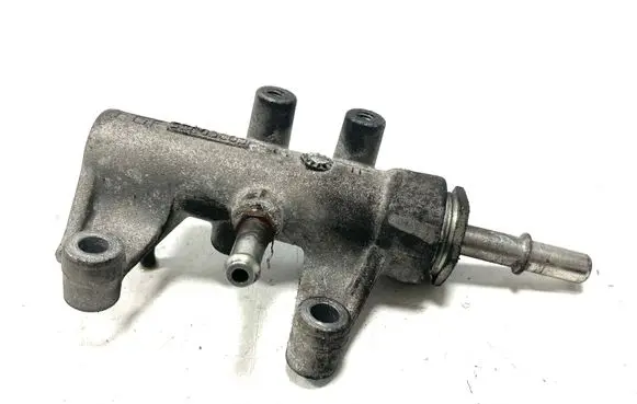 Opel Astra H Fuel pressure regulator 55203803