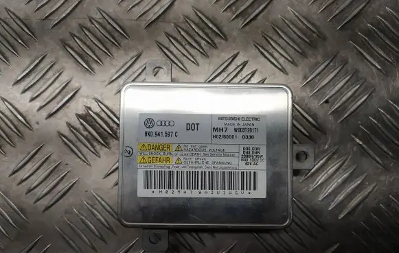 Headlight ballast module Xenon