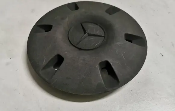 Mercedes-Benz Sprinter W906 R16 wheel hub/cap/trim A9064010025
