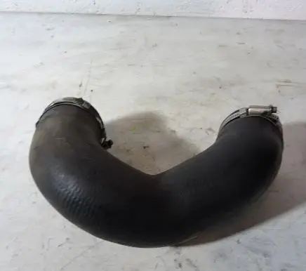 Audi Q7 4L Air intake hose/pipe