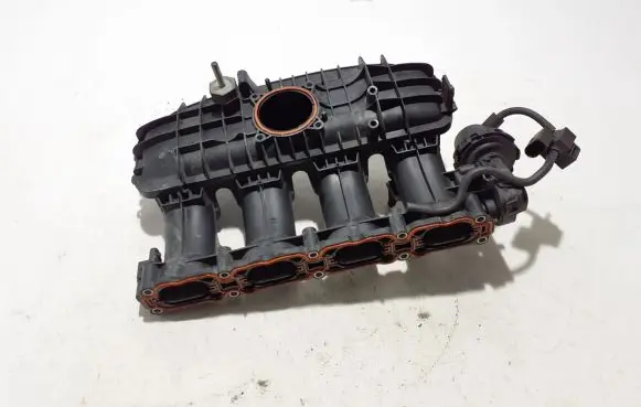 Skoda Octavia Mk3 (5E) Intake manifold 06K131201R