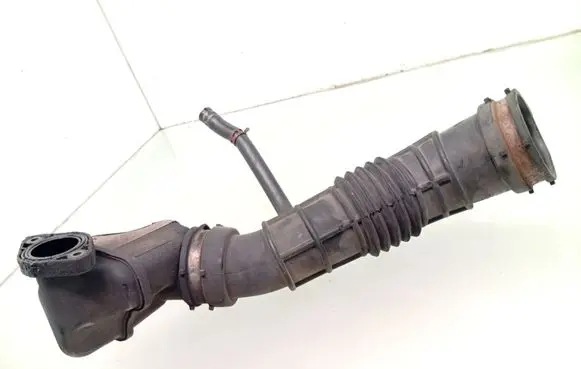 Opel Movano B Intake resonator 8200987873