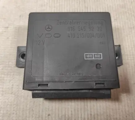 Mercedes-Benz Vito Viano W639 Door central lock control unit/module 0165459232